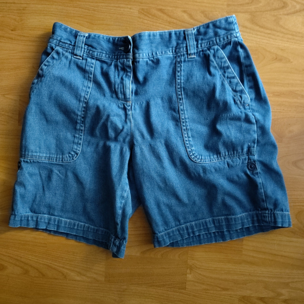 Style & Co Petite Stretch Shorts Women’s Size 4 Cotton Blend